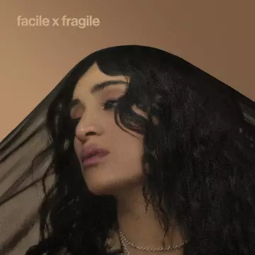 Camelia Jordana - Facile x Fragile